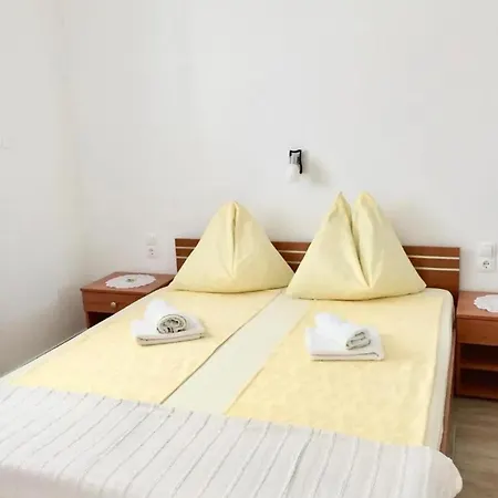 公寓 With Parking Space Srima - Vodice, - 23744 沃迪切