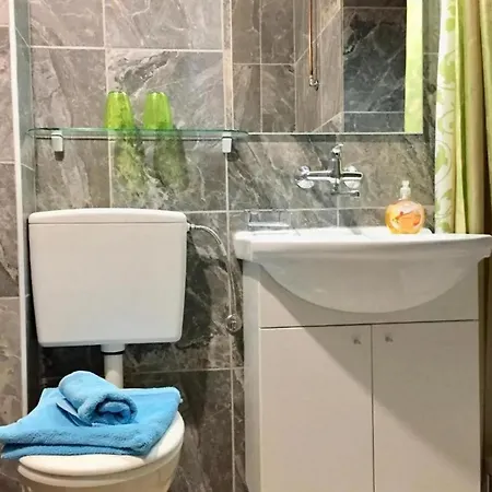 With Parking Space Srima - Vodice, - 23744 Appartement *