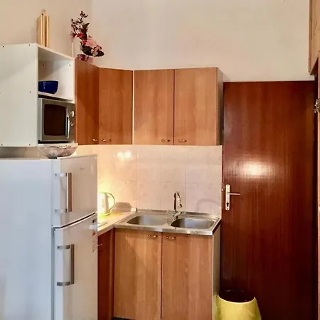 Apartman With Parking Space Srima - Vodice, - 23744 Vodice