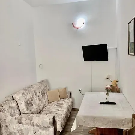 Apartman With Parking Space Srima - Vodice, - 23744 Vodice