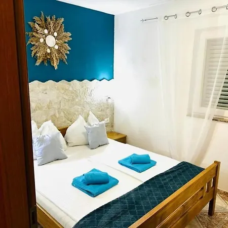 With Parking Space Srima - Vodice, - 23744 아파트 보디체