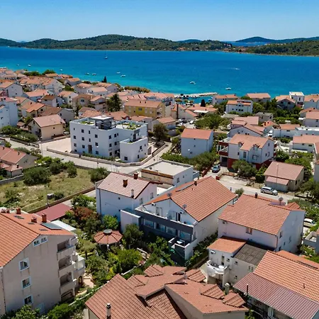 With Parking Space Srima - Vodice, - 23744 Apartamento Vodice