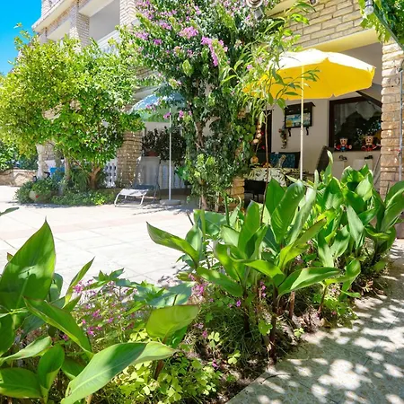 With Parking Space Srima - Vodice, - 23744 Apartamento