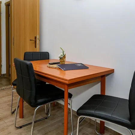 Apartamento With Parking Space Srima - Vodice, - 23744 *