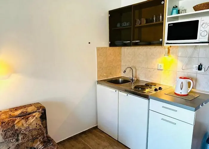 Apartment With Parking Space Srima - Vodice, - 23744