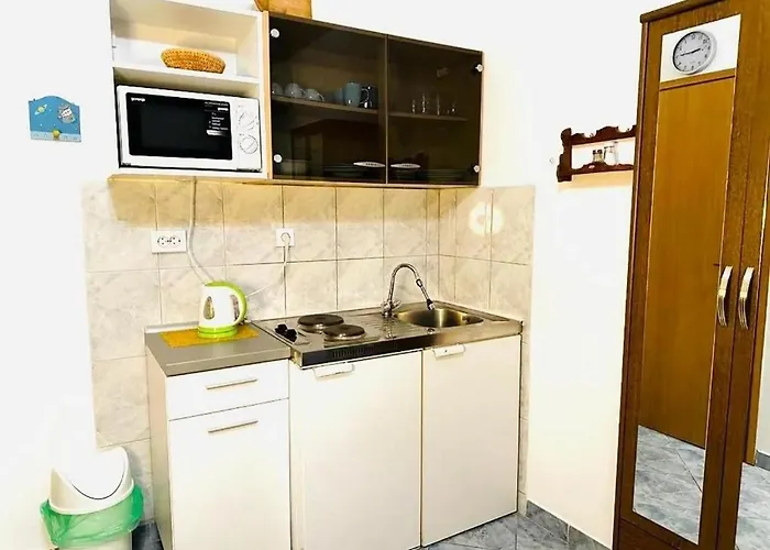 With Parking Space Srima - Vodice, - 23744 Apartamento Vodice