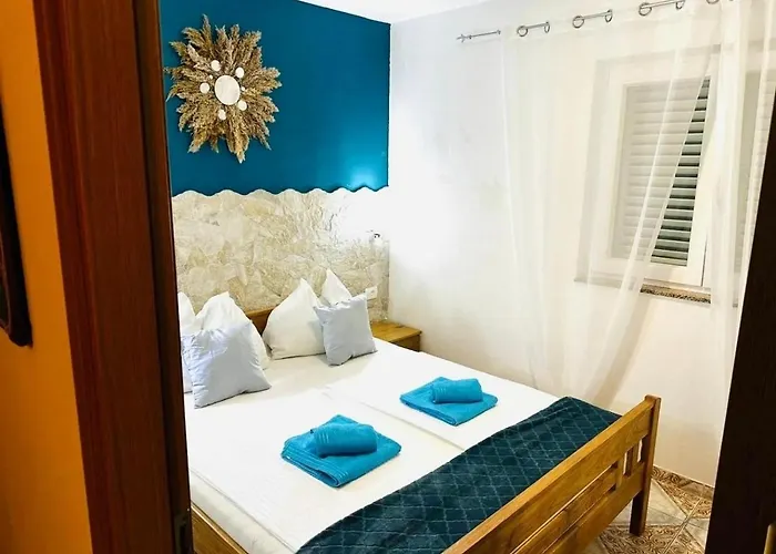 With Parking Space Srima - Vodice, - 23744 Apartamento Vodice